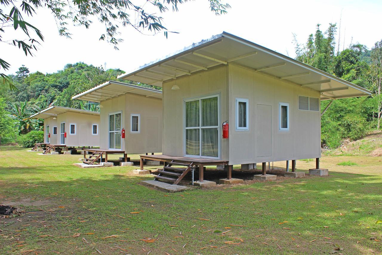 Kiulu Riverside Chalet Tamparuli Exterior photo
